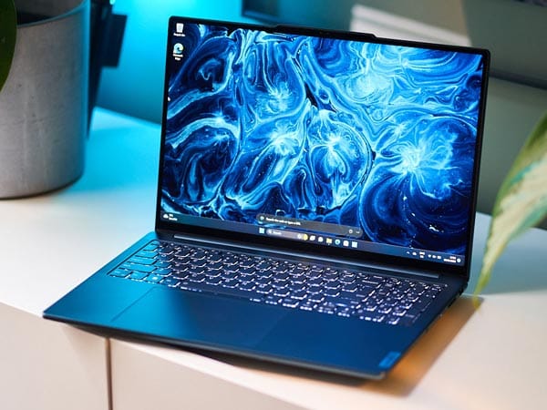Lenovo Yoga Pro 9 16IRP8