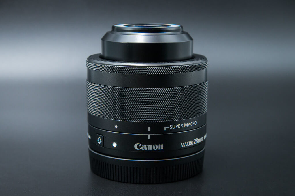 Canon EF-M 28mm f3.5 Macro Lens