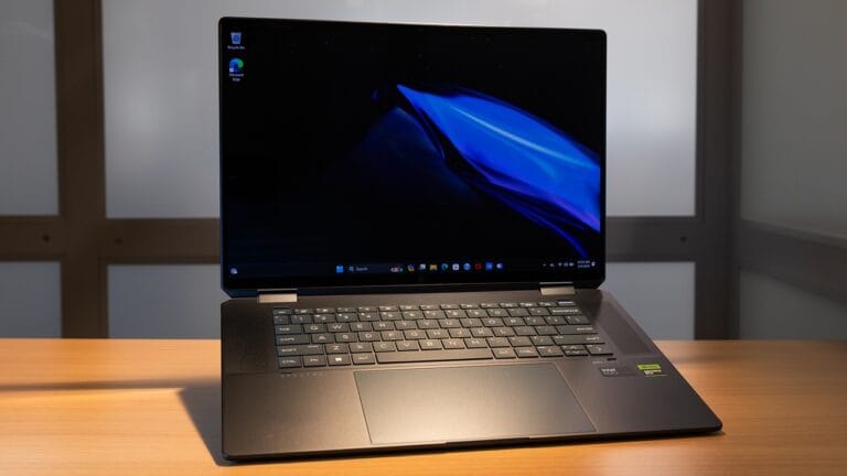 HP Spectre x360 16 (2025)