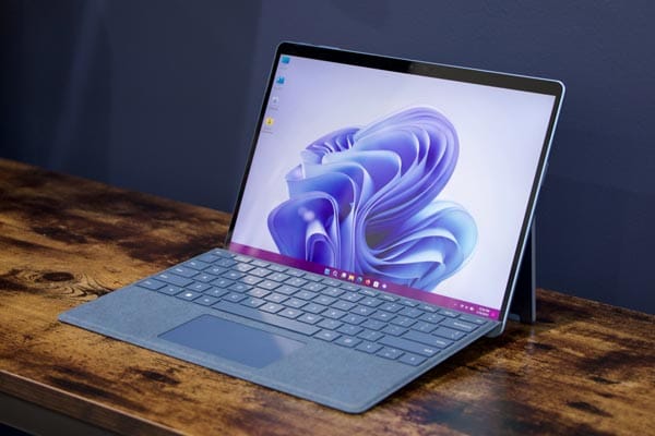 10 Best Tablets for Photo Editing in 2025 Microsoft Surface Pro 9