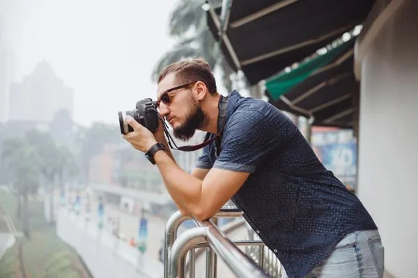 Use Continuous Autofocus for Moving Subjects