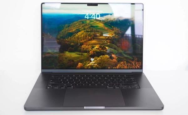 Apple MacBook Pro 16-inch (M3 Max)