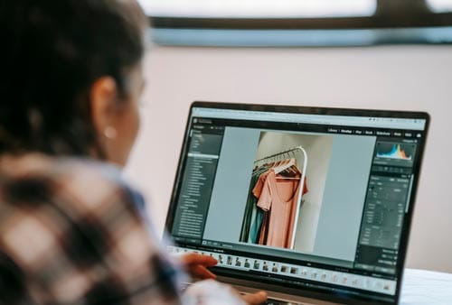 HDR Support for Retouching Work